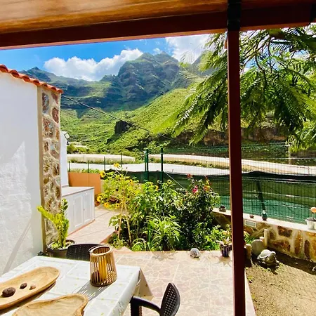 Vv With Hot Tub * Tasartico